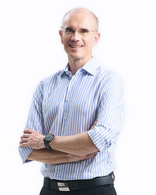 Falk-MÜLLER-RIEMENSCHNEIDER-mid-shot