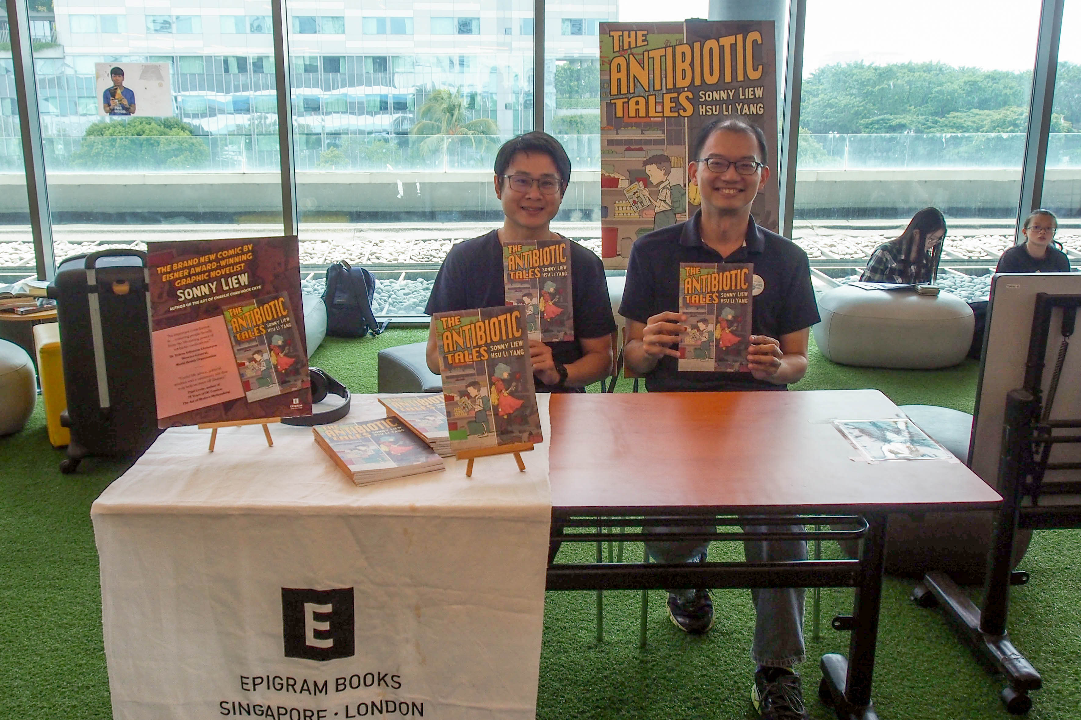 Sonny Liew and A/Prof Hsu Li Yang authored The Antibiotic Tales, a graphic novel on the dangers of antibiotic overuse and misuse.