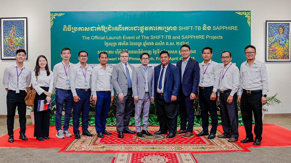 Official launch event of the Shift-tb and SAPPHIRE 3 groupshot