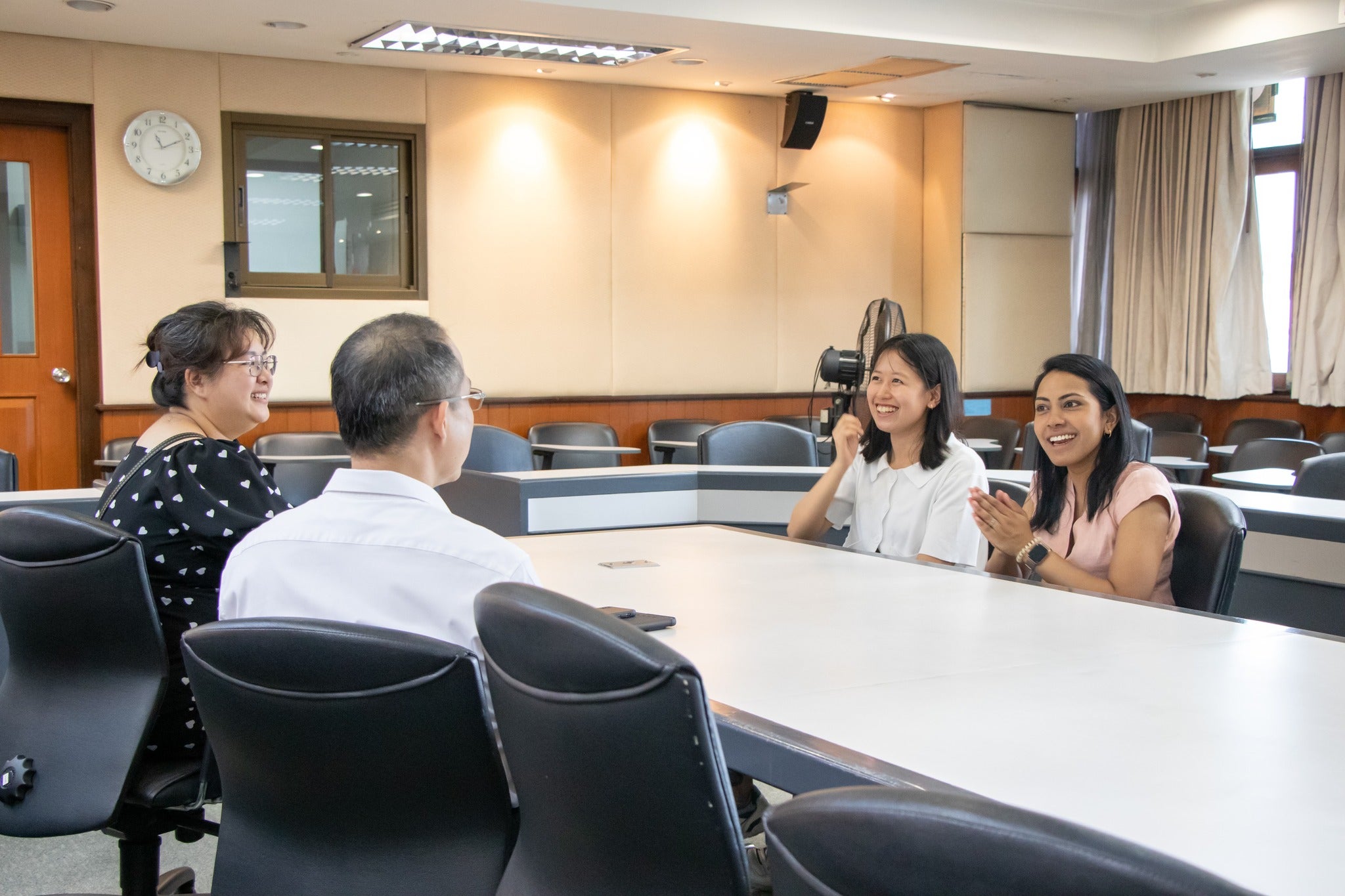School-Visit-to-Faculty-of-Economics-Thammasat-University