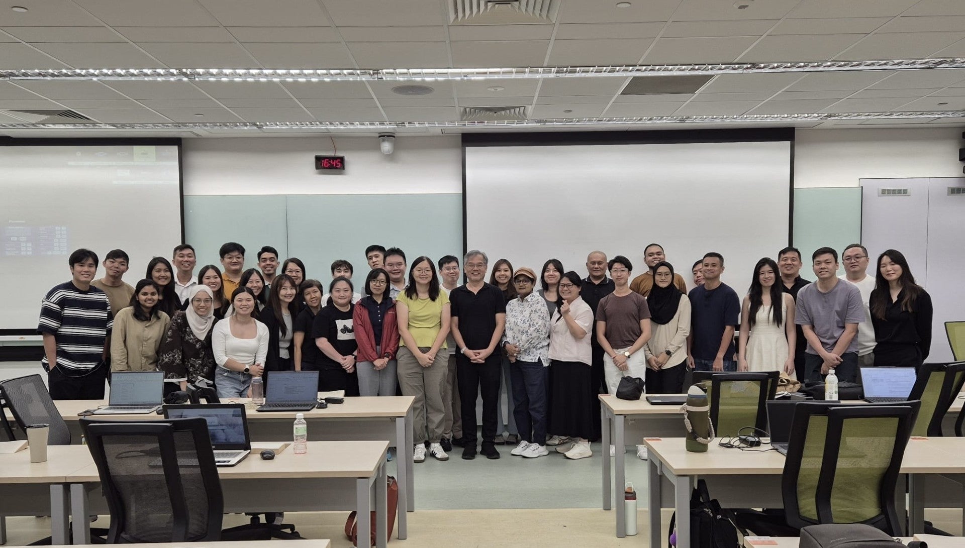 Fundamental Field Epidemiology-Class-Photo June-26 Fundamental Field Epidemiology-Class-Photo June-26