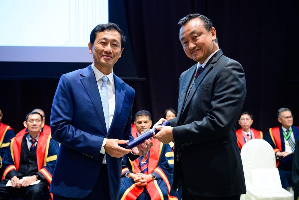Prof Chia Kee Seng-Eminent Academician-1
